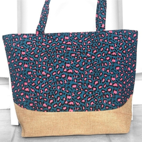 Leopard Print Tote Bag with Tan Base - Picture 2 of 3